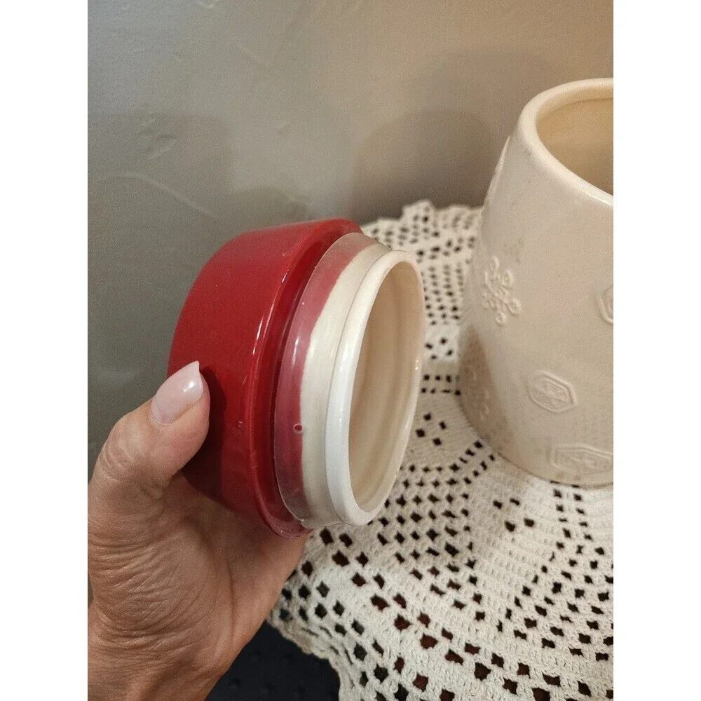 Starbucks 2011 red