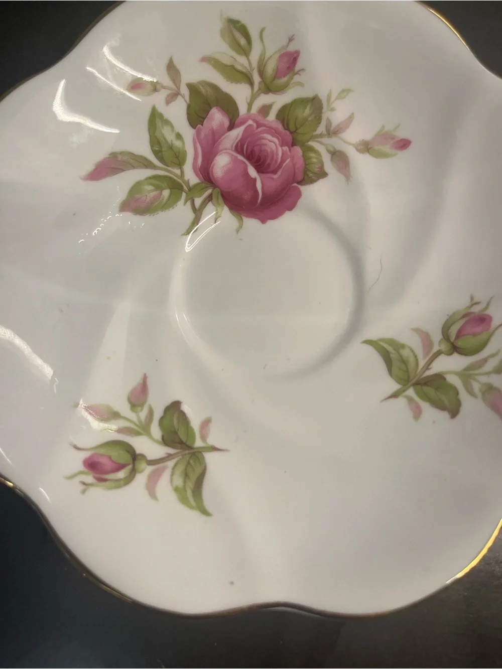 Queen Anne elegant porcelain