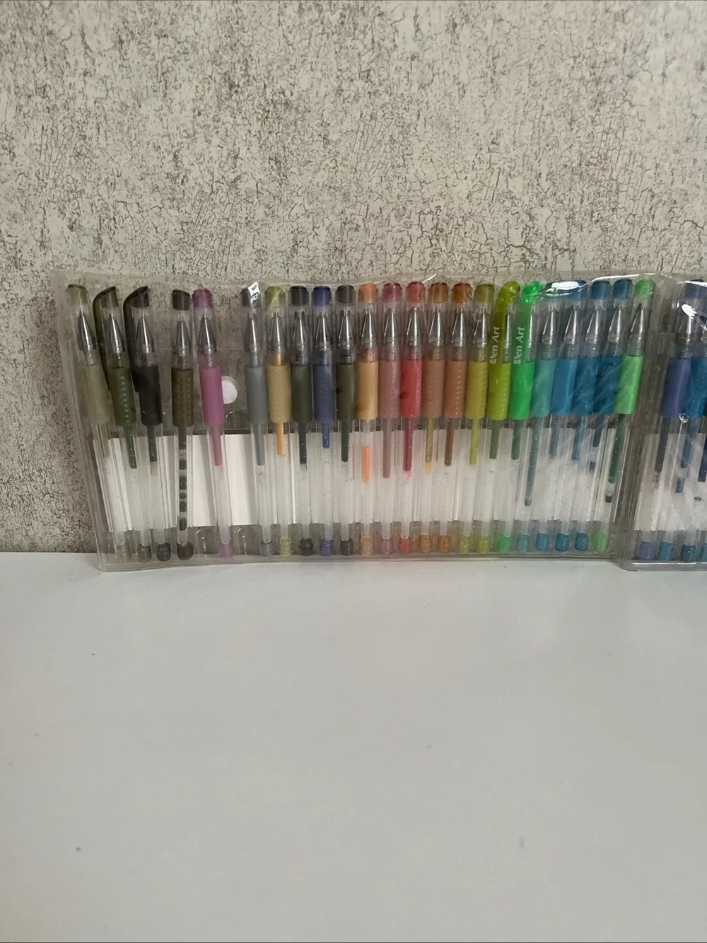 Aen bright glitter