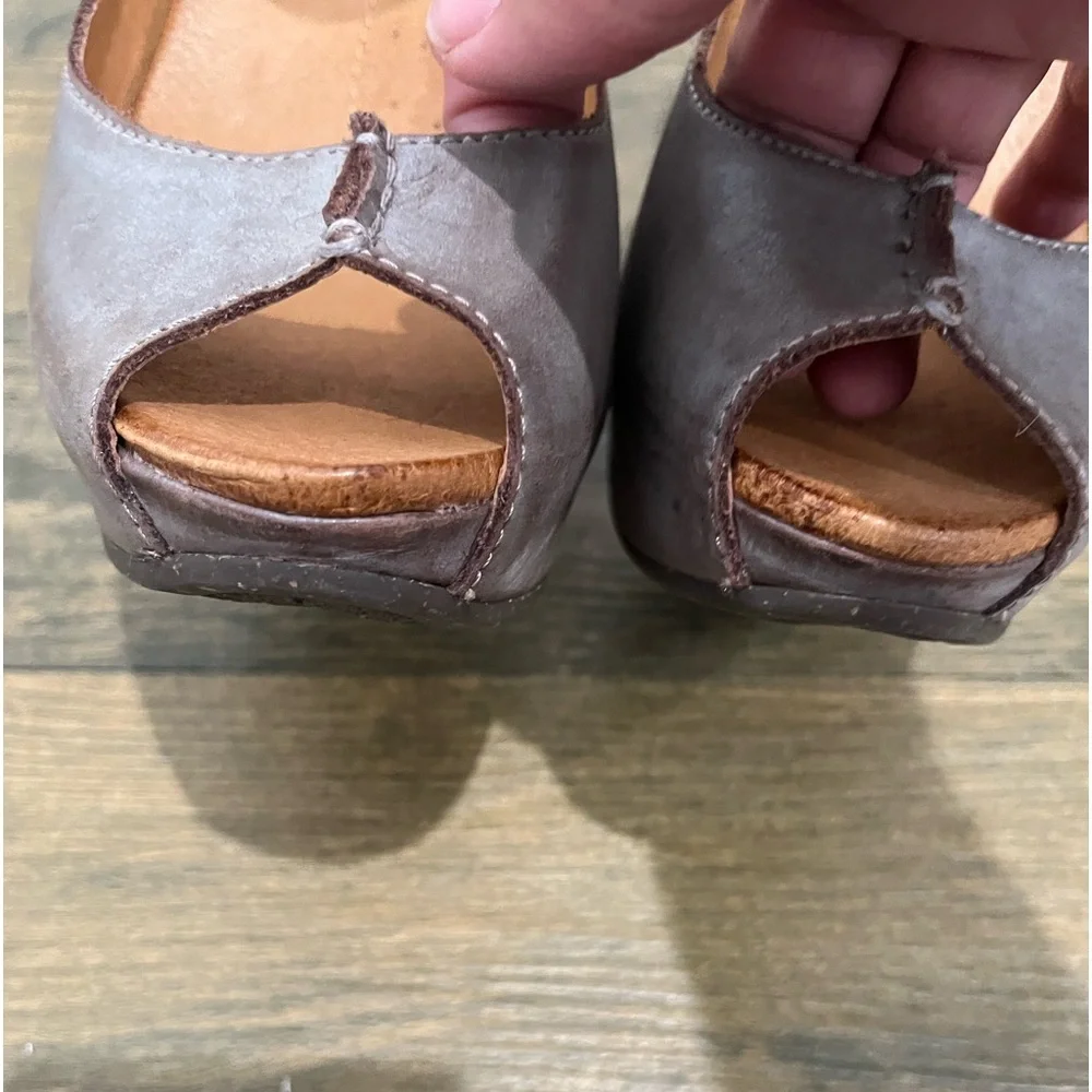 Naya Brown Leather Maeve Platform‎ Sandals Sz. 9
