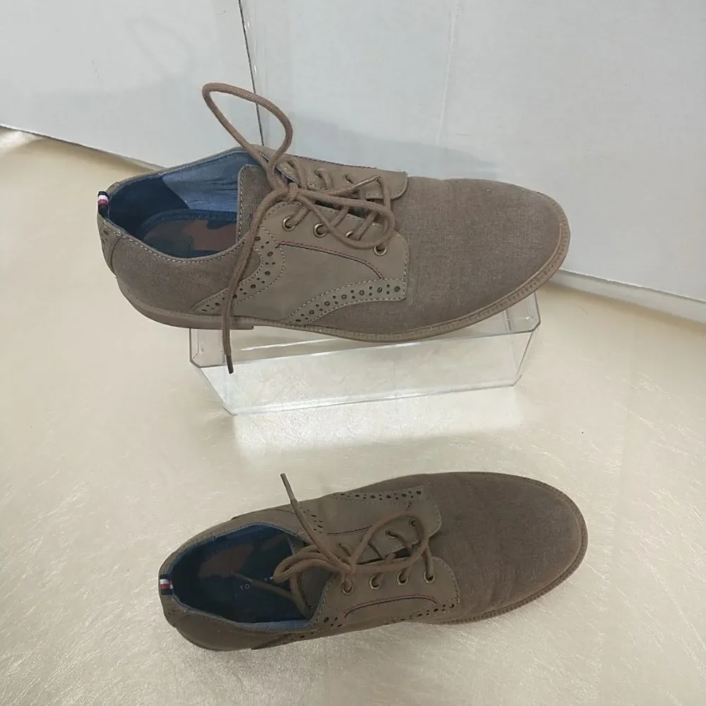 Tommy Hilfiger owned shoes michael