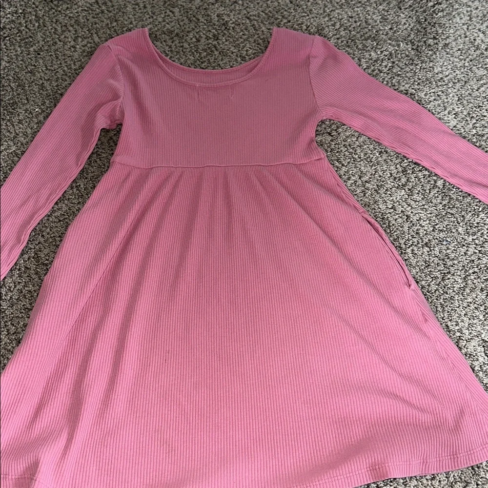 GAP grey stripe