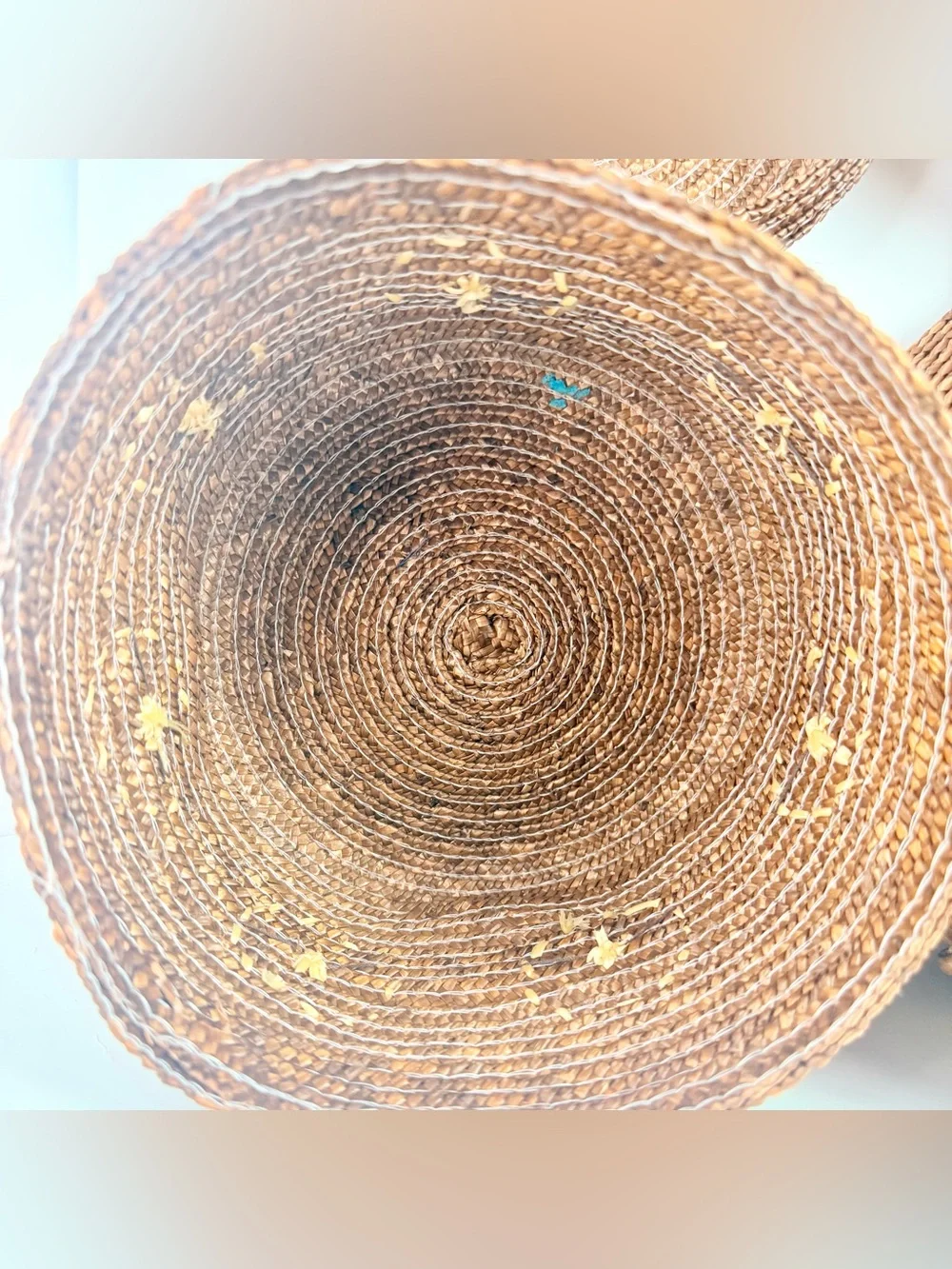 Set Of 2 Vintage Pier 1 Round Straw Storage Basket W/ Lid & Flowers On Side boho