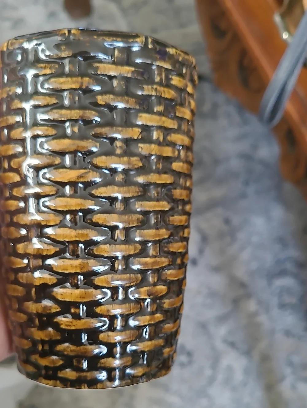 N/A brown textured