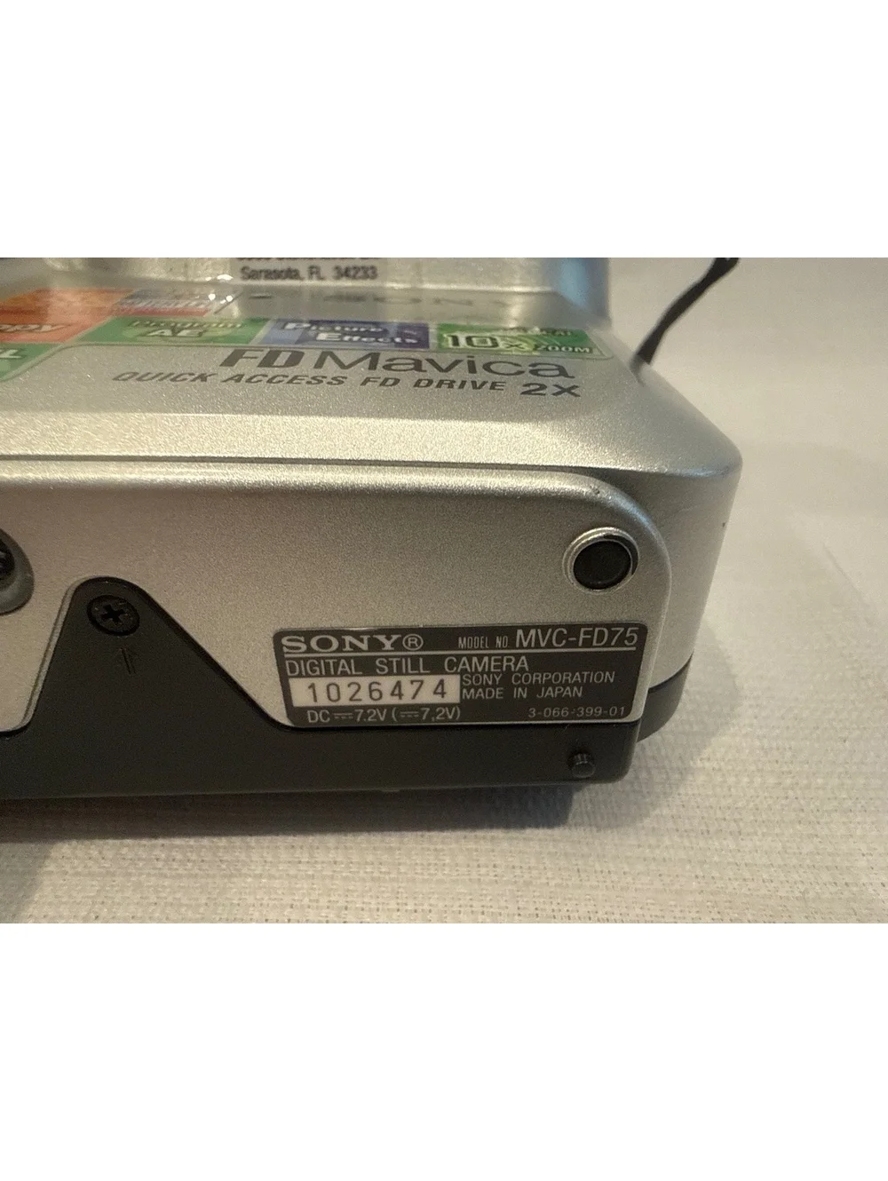 Sony FD Mavica Digital Still Camera MVC-FD75 with 2HD Floppy Disk not tested
