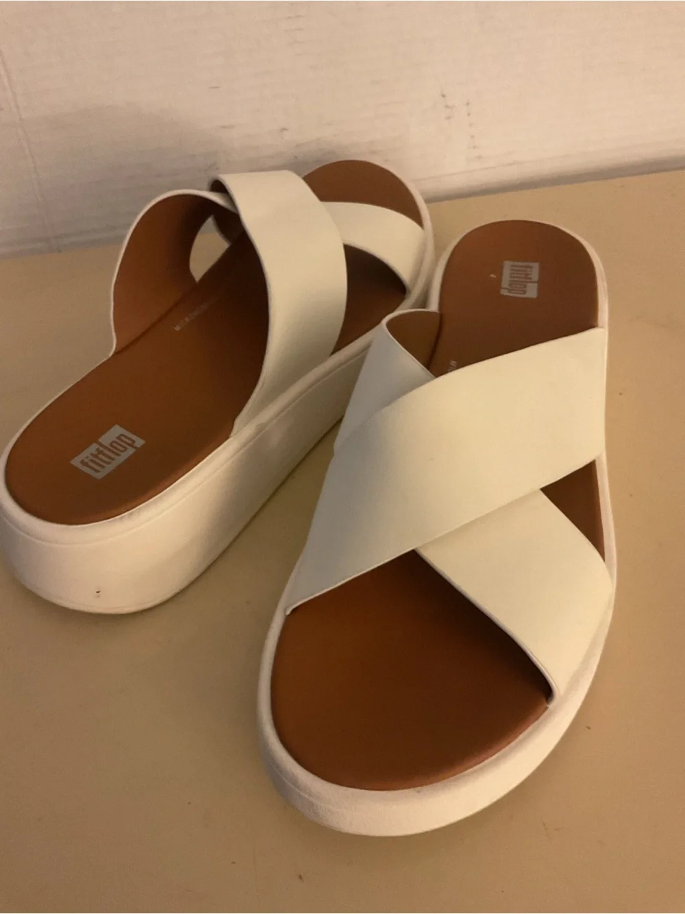 Fitflop women white leather platform wedge slide sandals US 10