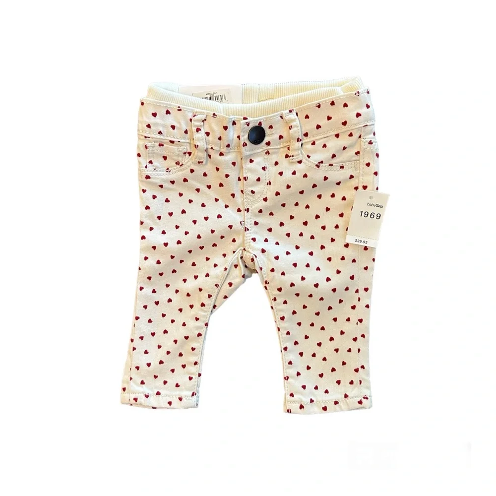 ⭐️Baby Gap heart patterned pull on skinny jeans size 0-3 months NEW
