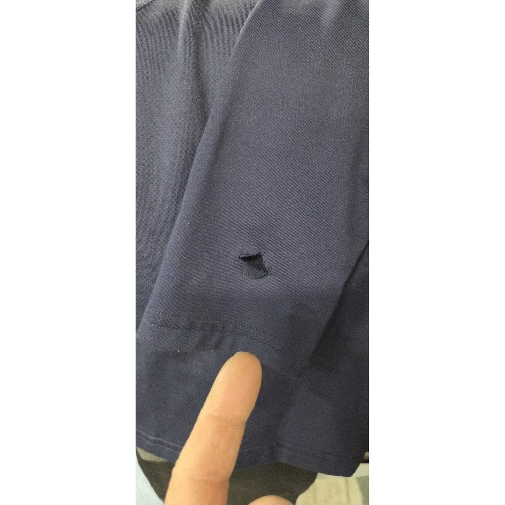 Under Armour tear sleeve