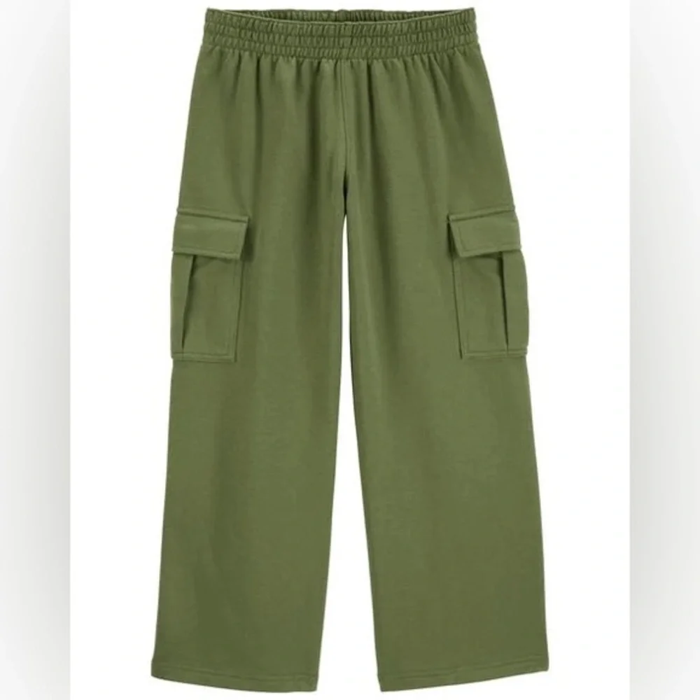 Carter’s Olive Green French terry Cargo Pants size 6/6X