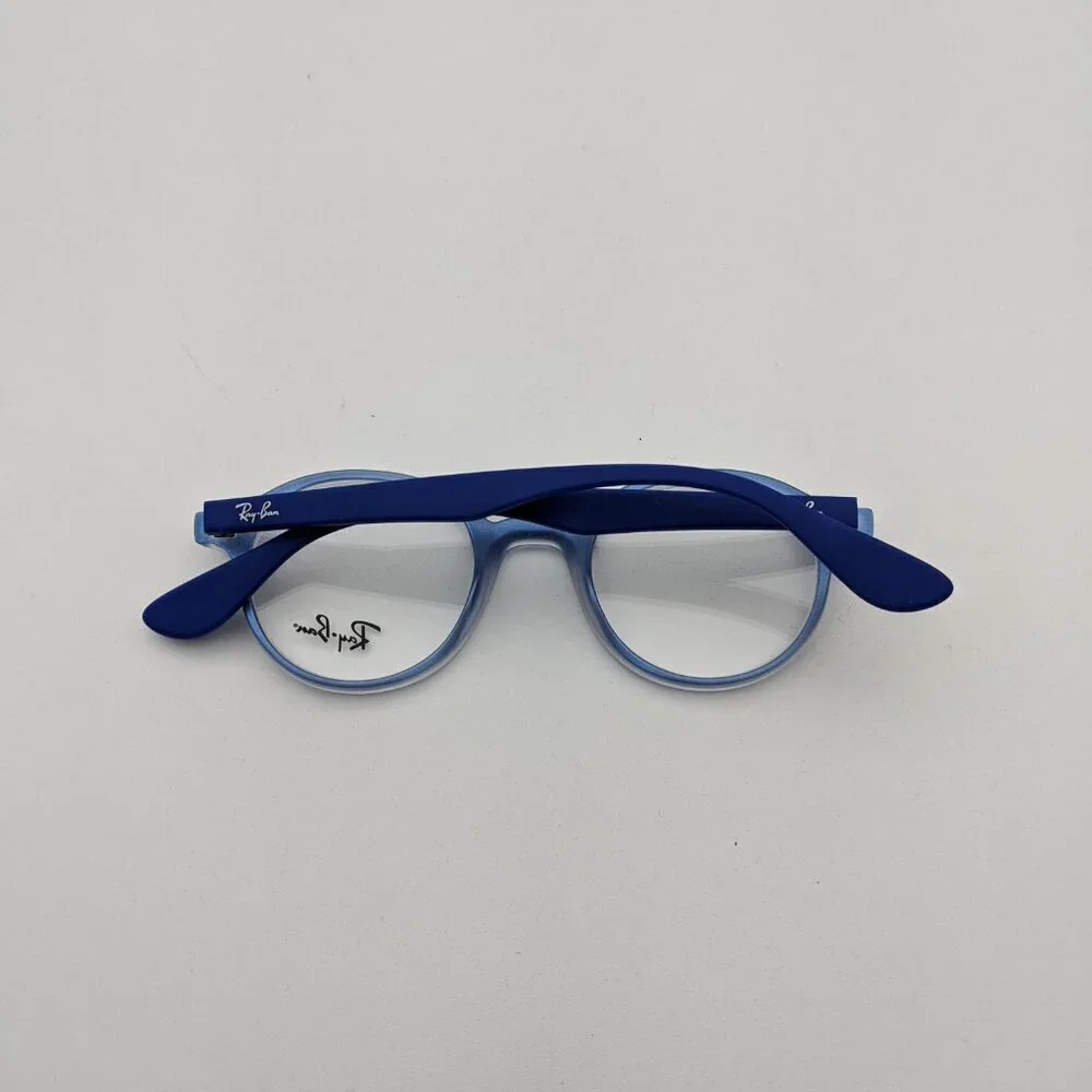 Ray-Ban 10 excellent