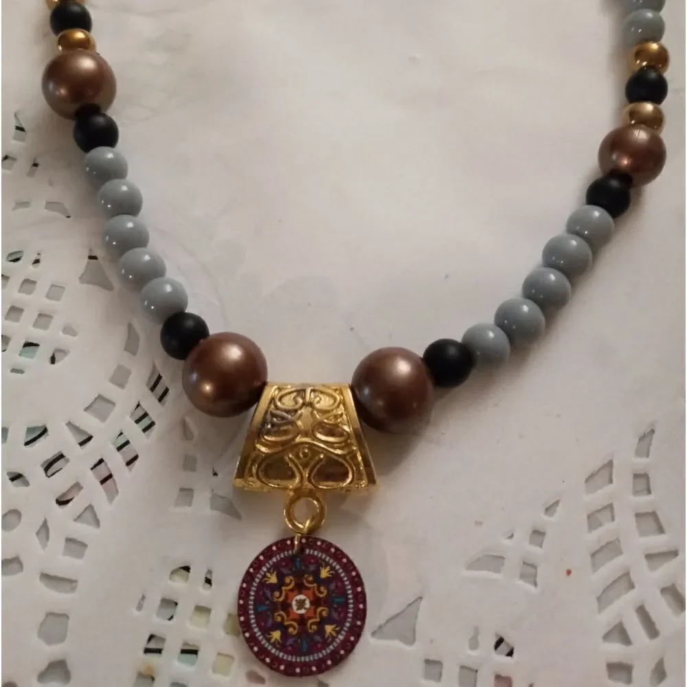 dvsBoutique handmade by