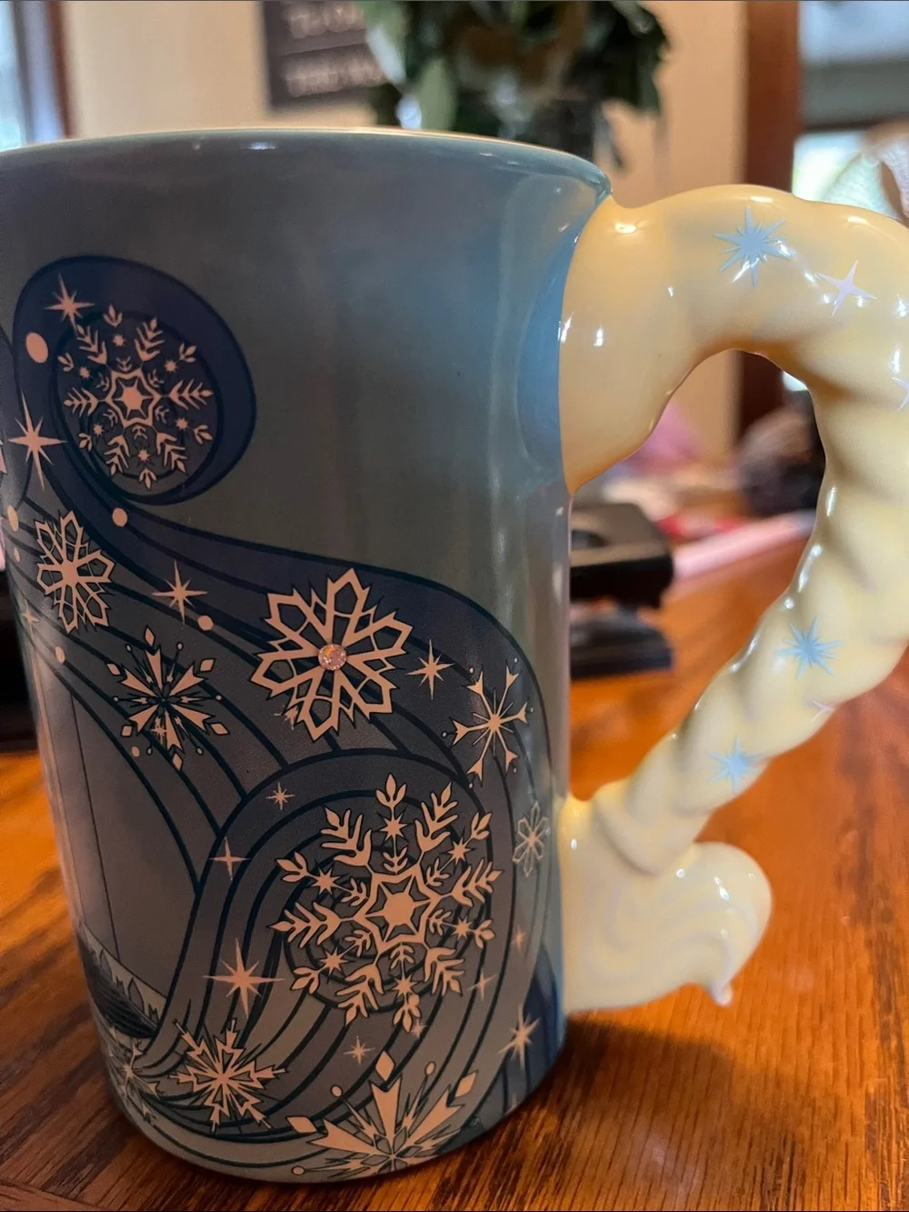 Disney detailed ceramic