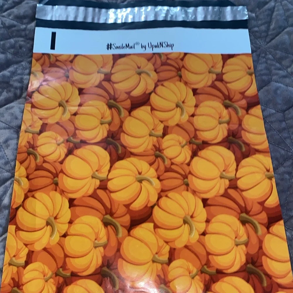 poly mailers pumpkin designer