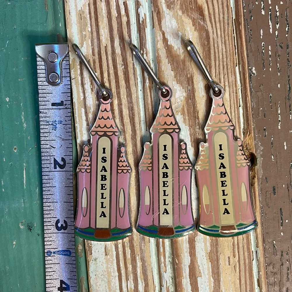 N/A monogrammed zipper