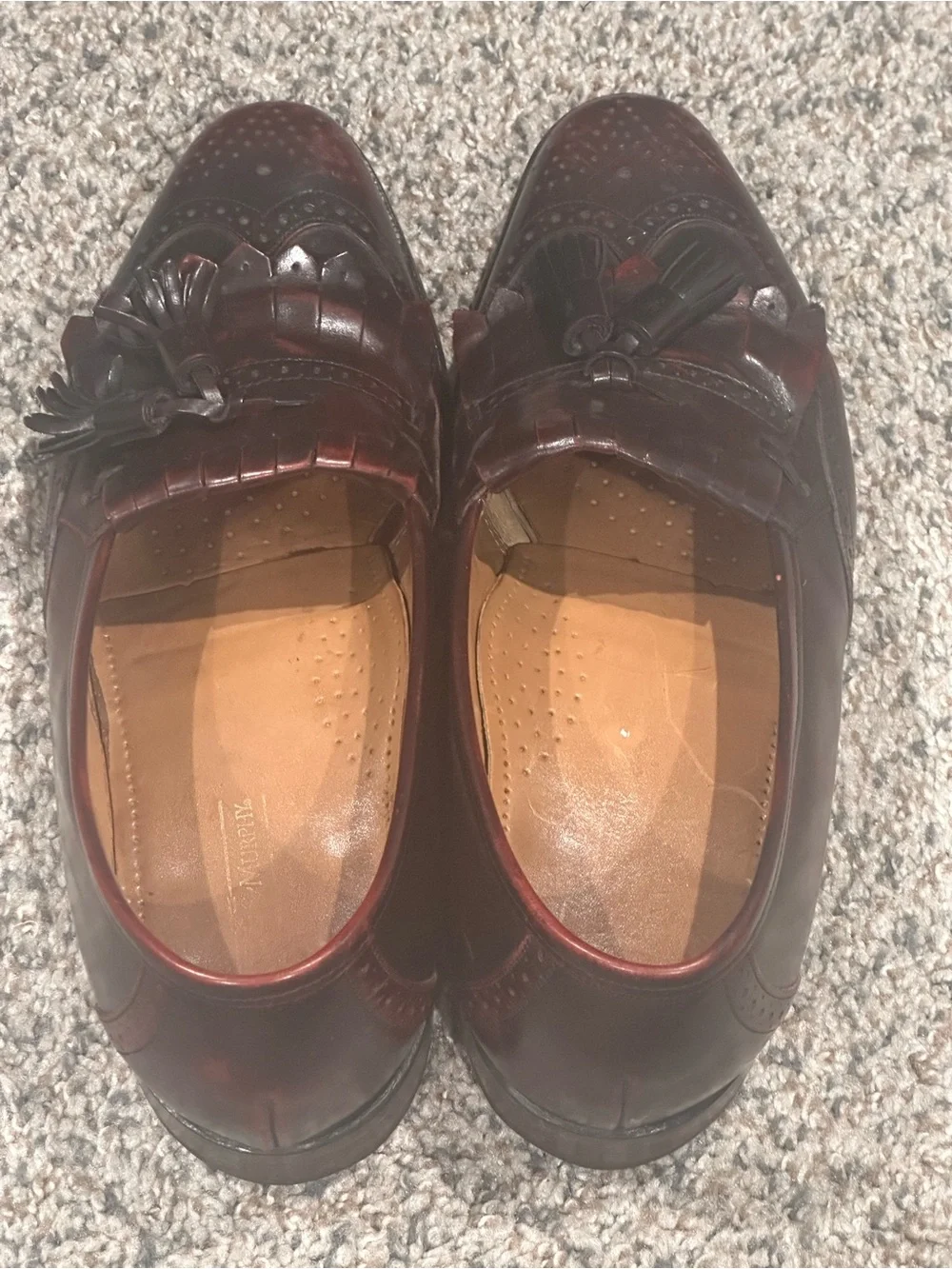Johnston & Murphy elegant tassel