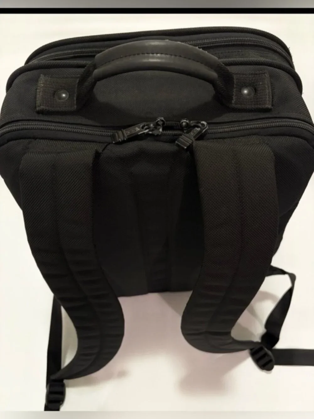 Tumi alpha black