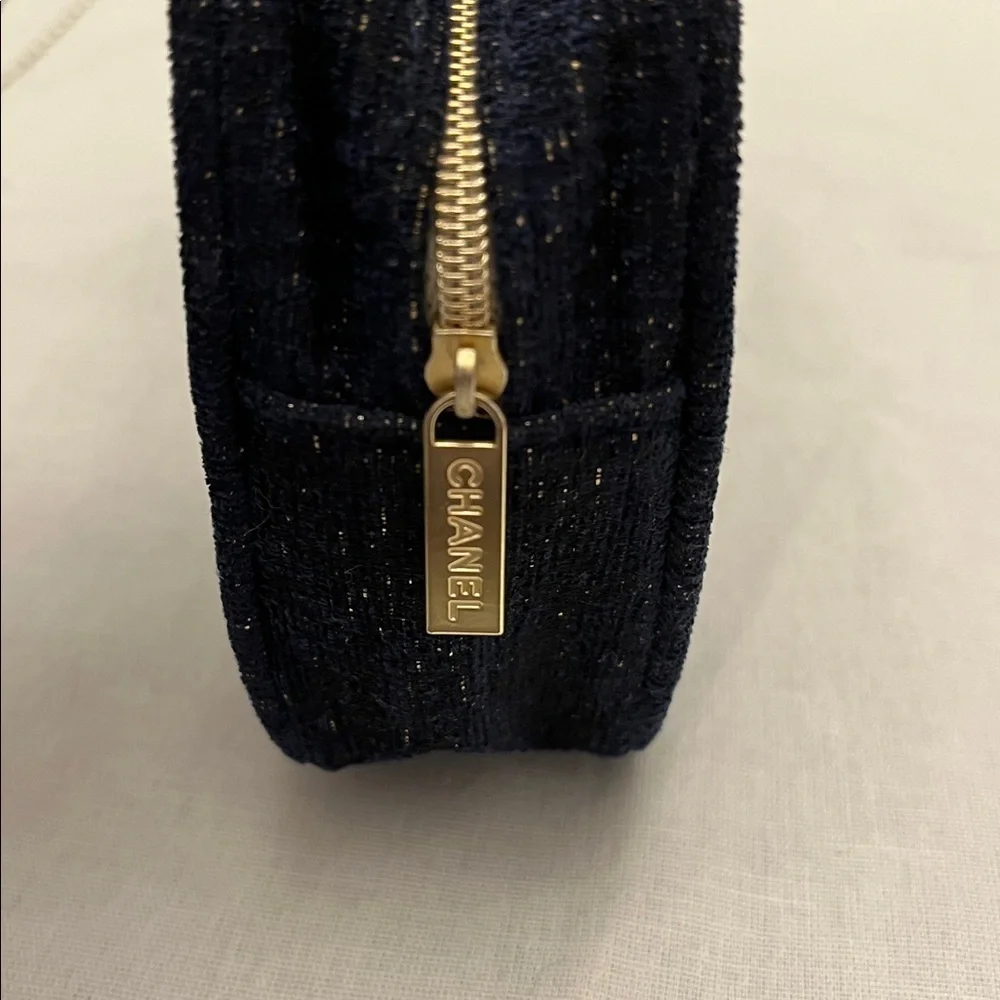 CHANEL navy cosmetic