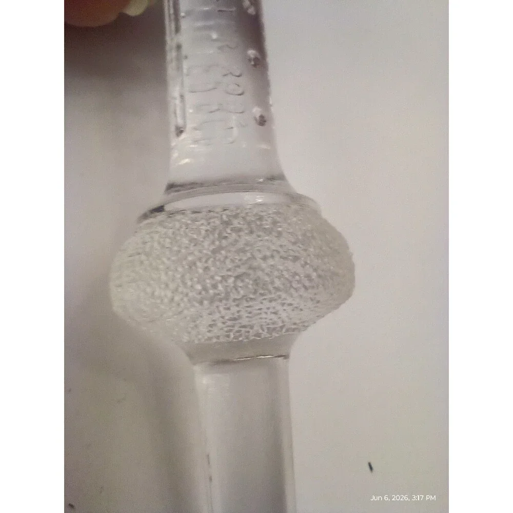 Unbranded clear glass