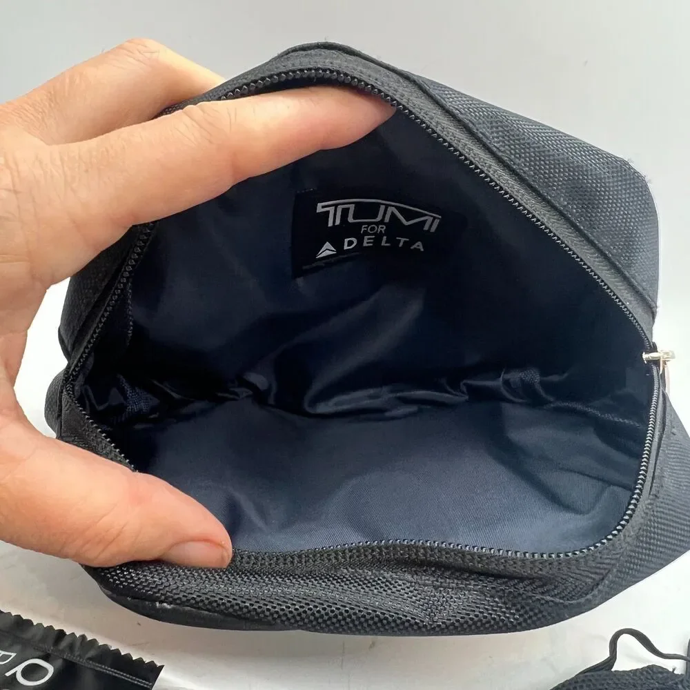 TUMI for Delta Nylon Zippered Pouch Small Toiletry Cosmetic Bag airline plane