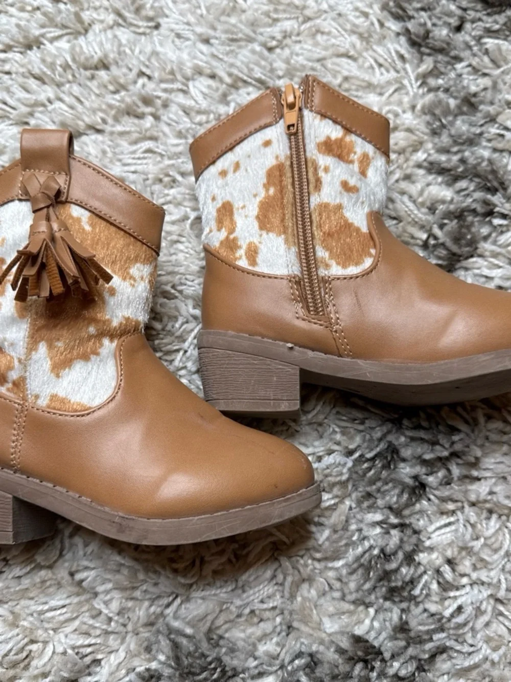 Girls Tan Cowhide-Accent Ankle Boots with Tassel Zipper