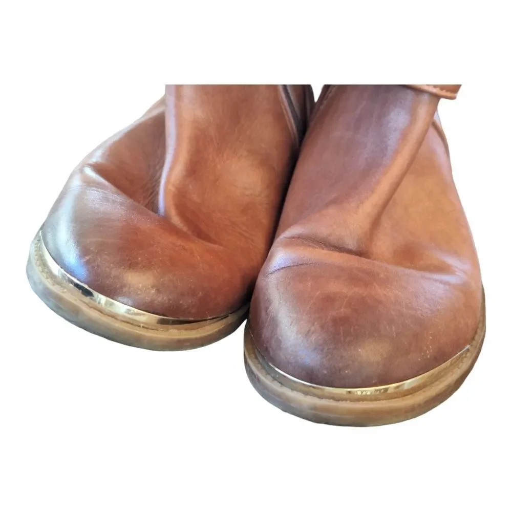 Gianni Bini minimally supple gold
