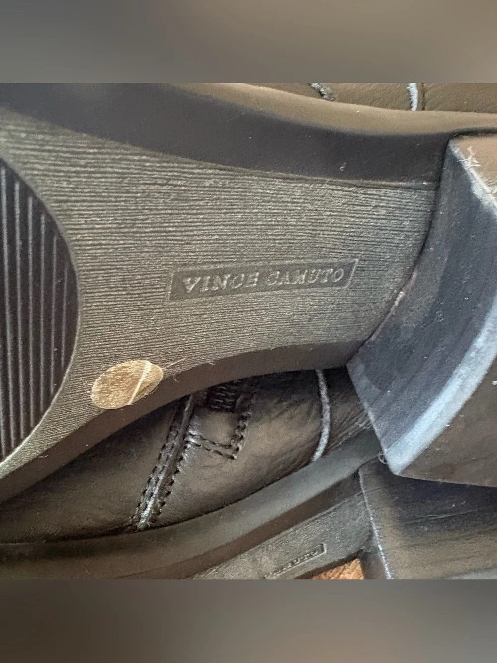 Vince Camuto good pre