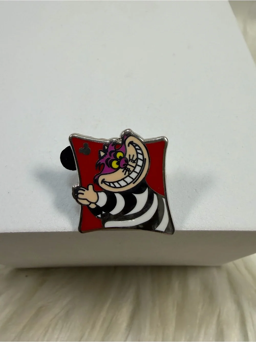💙3/$20💙 DISNEY 3Cheshire Cat Enamel Pin with Red Backing