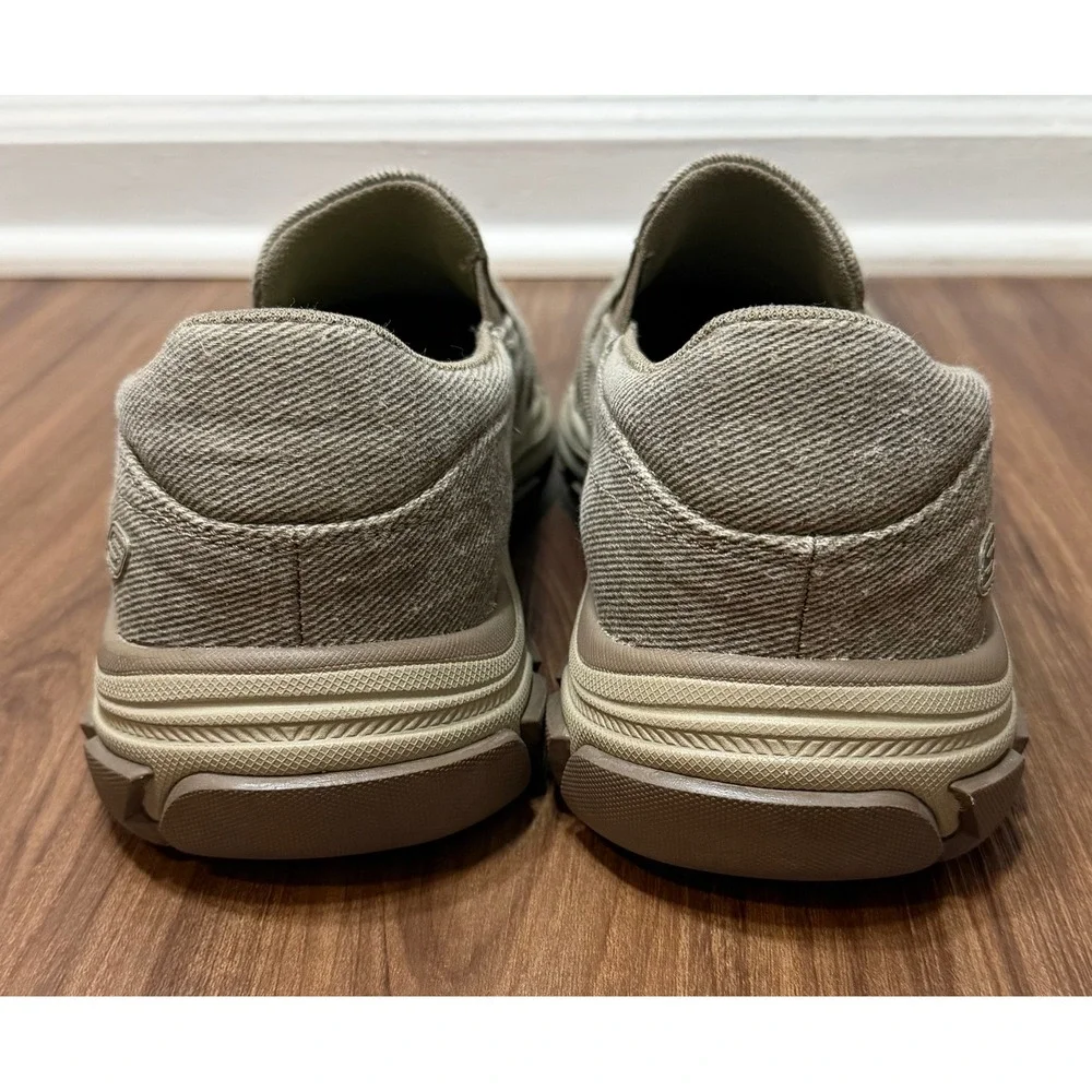 Skechers relaxed fit