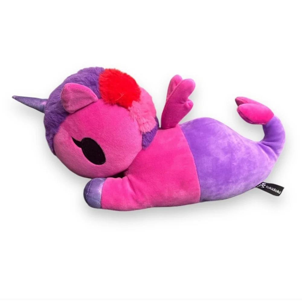 tokidoki details features