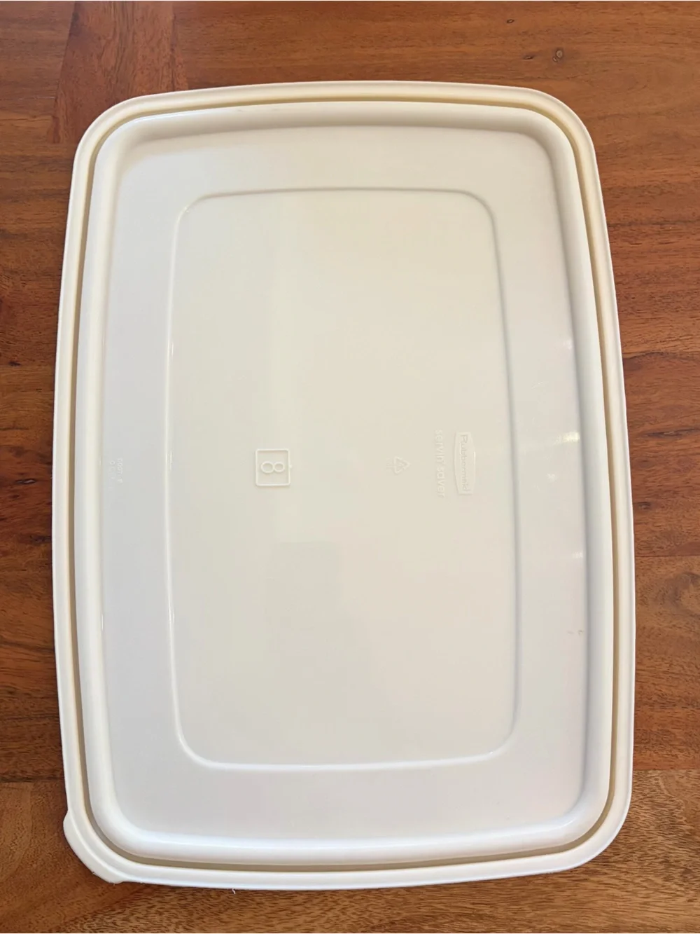 Rubbermaid milky also photos