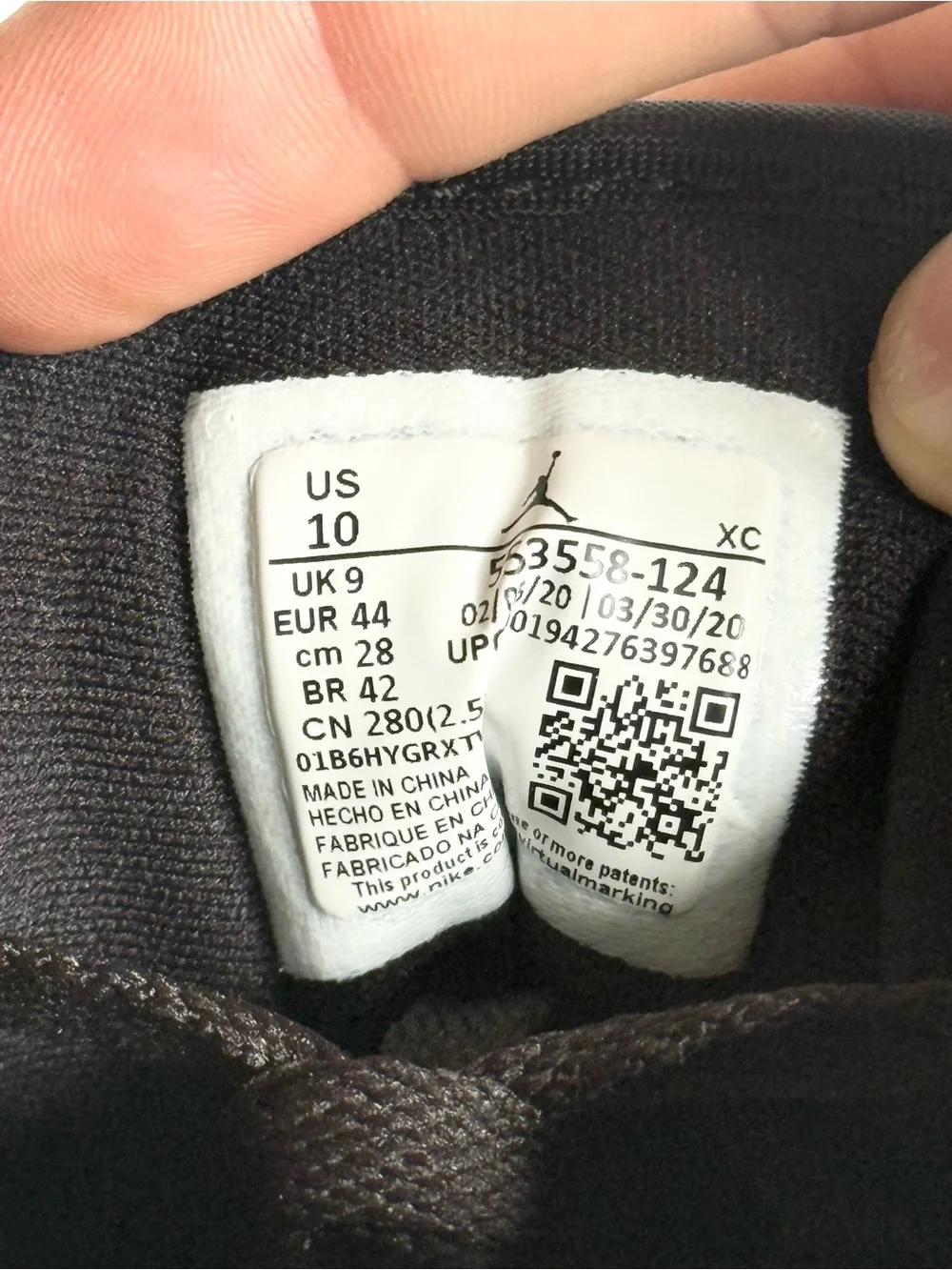 Jordan authentic low