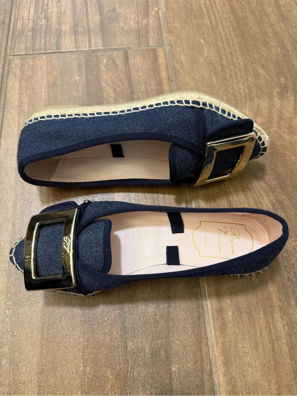 Roger Vivier classic roger