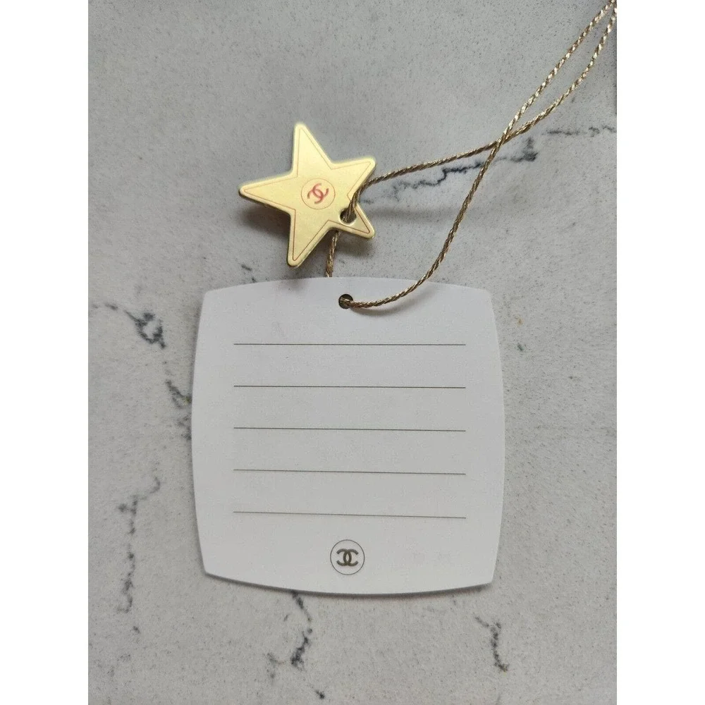 CHANEL paper small
