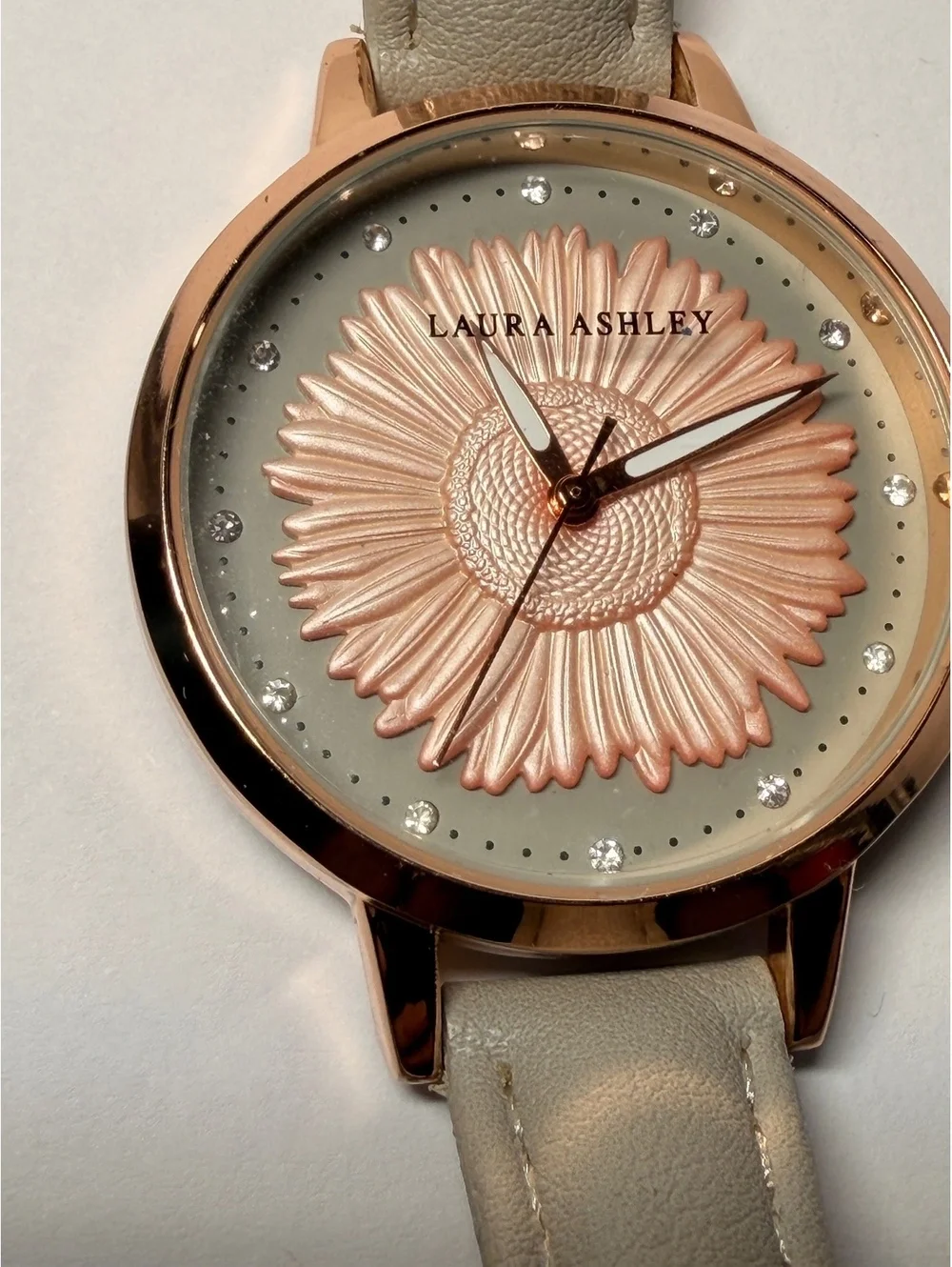 Laura Ashley this laura