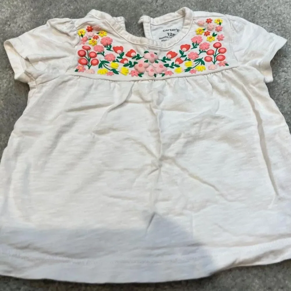 Carter's 3-Piece Baby Girl Outfit Set Floral print Neckline – 12M