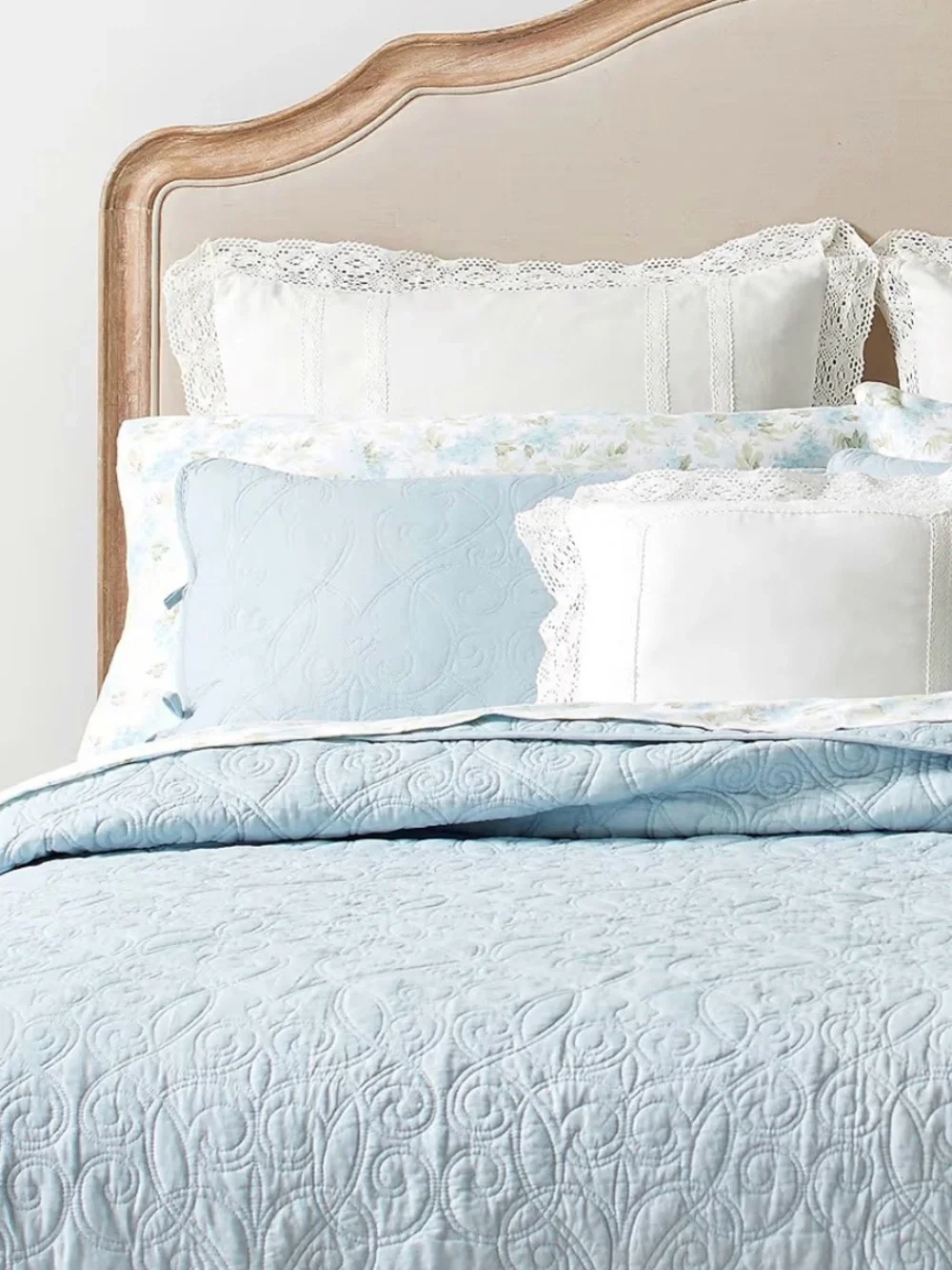 Laura Ashley soft light
