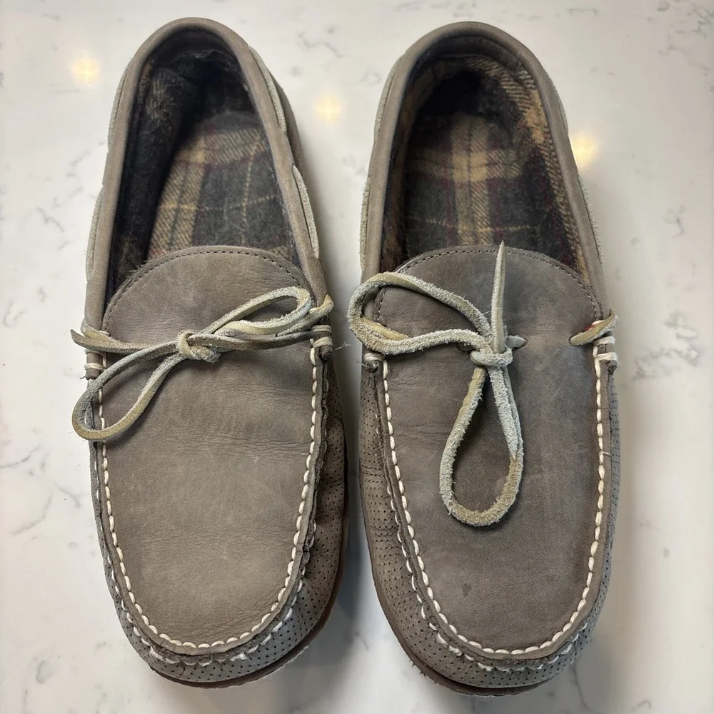 LL Bean Gray Leather SlipOn Flannel Lined‎ Handsewn Slippers Rubber Sole SZ 10M