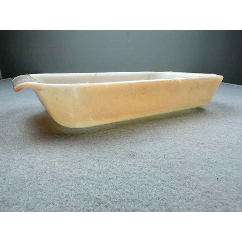 Anchor‎ Hocking Fire King Peach Lustre 1.5 QT Rect. Casserole Baking Dish 432
