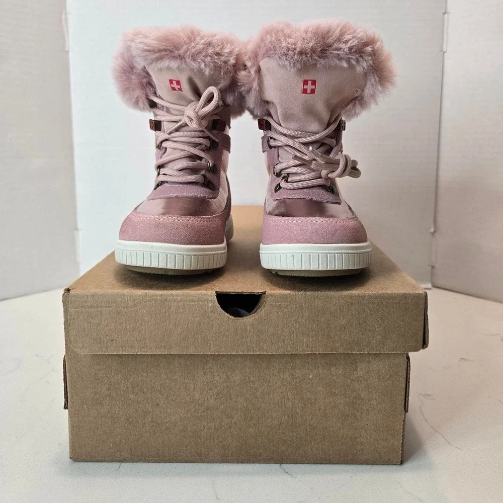 The Unbranded Brand boots swiss+tech