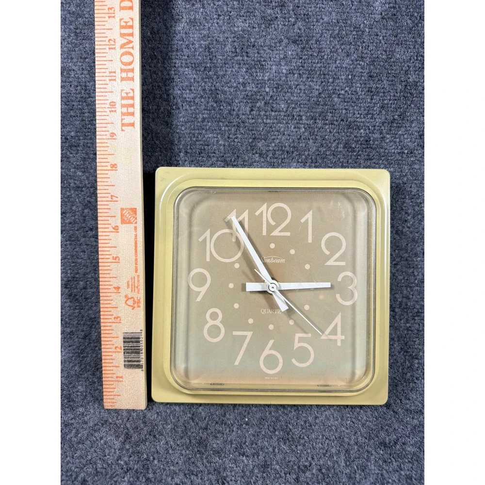 Sunbeam vintage quartz