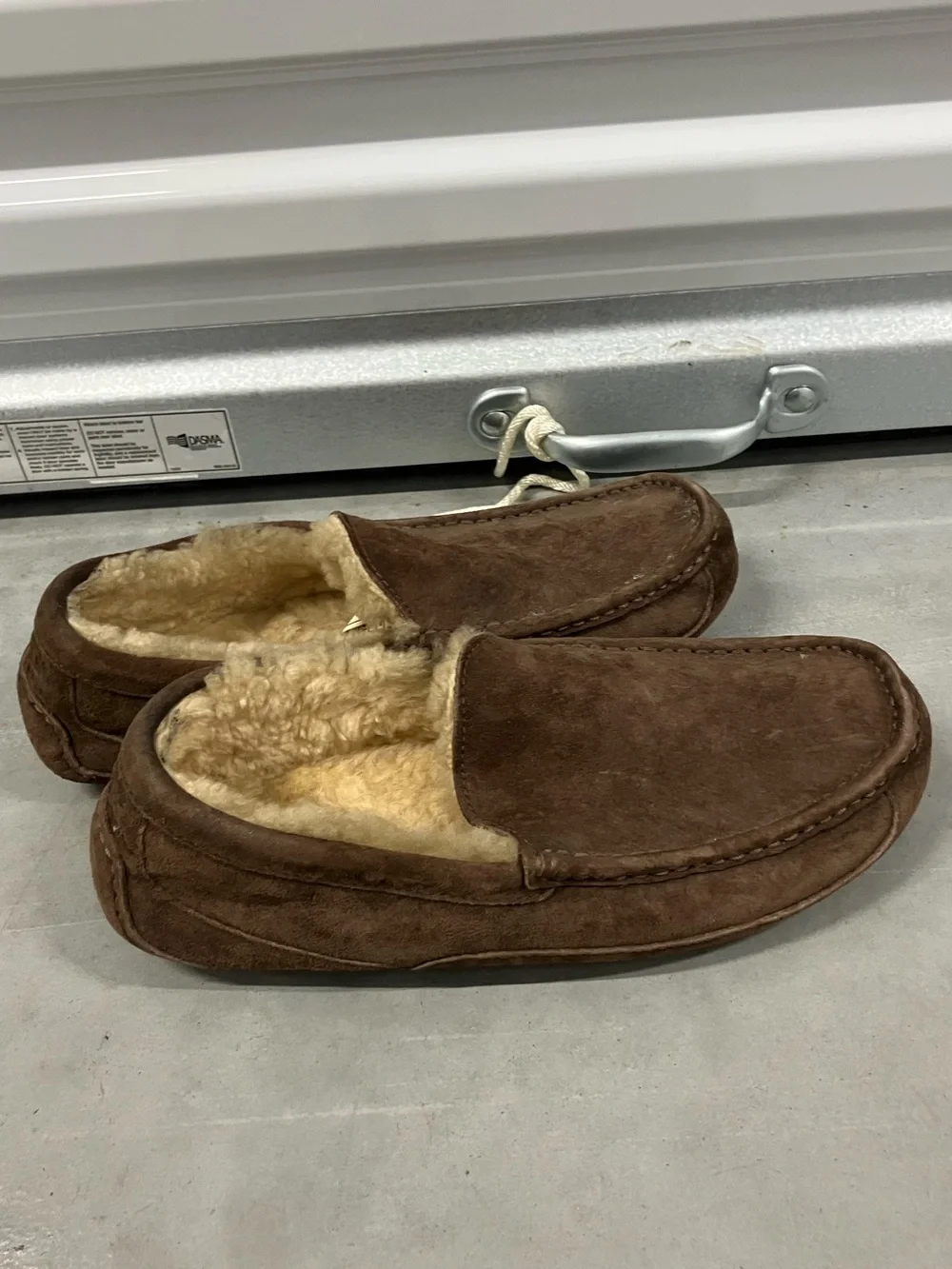 UGG Men’s Ascot Slippers
