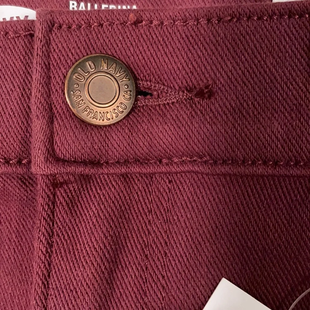Old Navy Girls Pants. New With Tags.