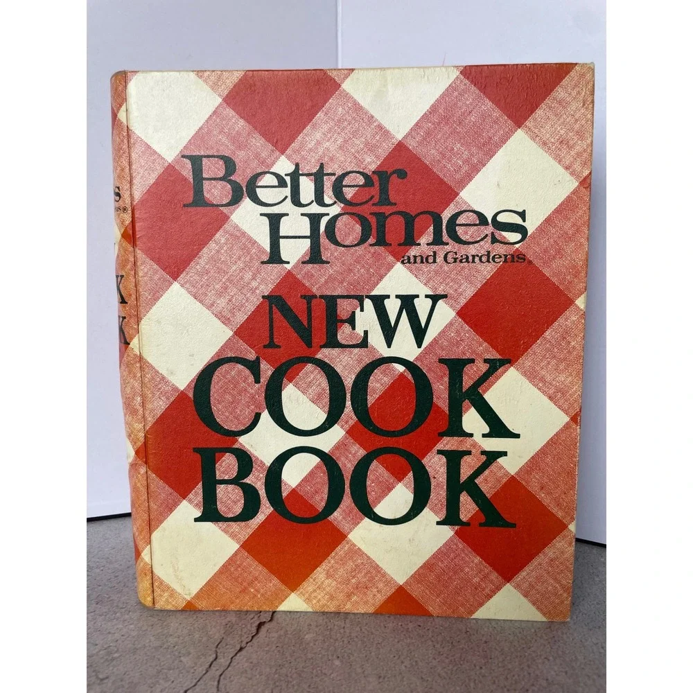 Better Homes and Gardens New Cook Book Red Plaid Binder Good‎ Vintage Recipes