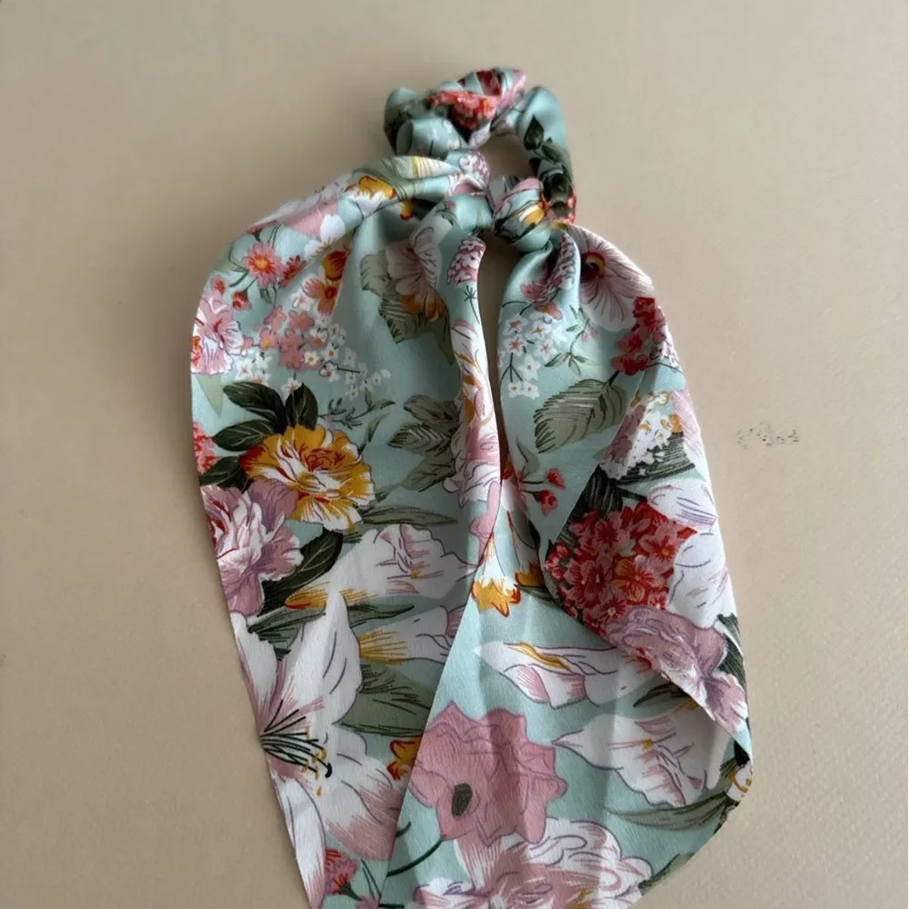 Anthropologie elegant scarf