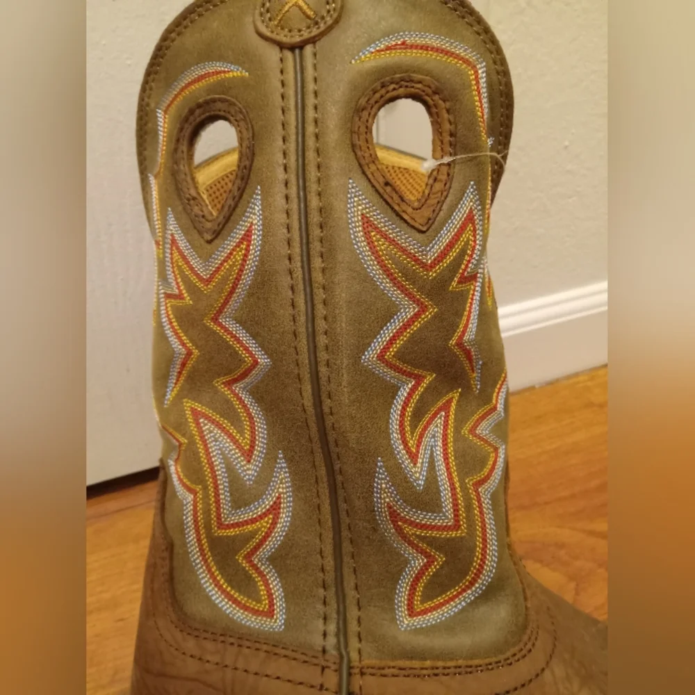Twisted X size 10