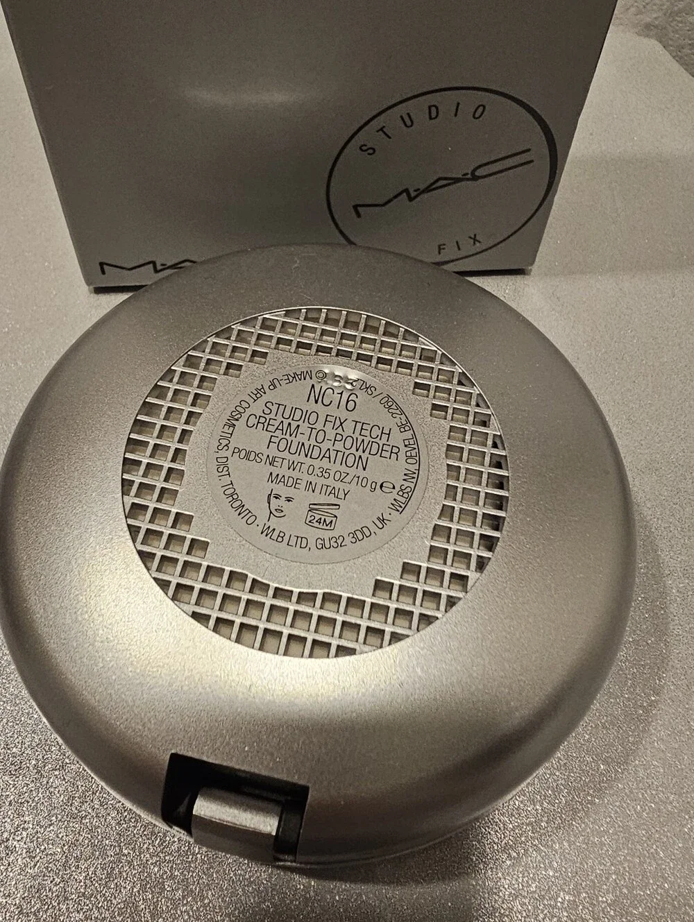 MAC Cosmetics nc16 nw13