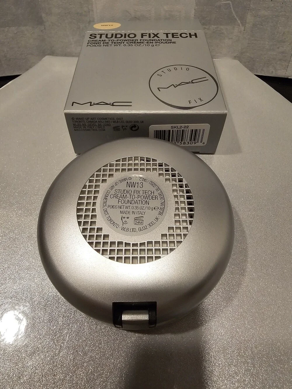 MAC Cosmetics nc16 nw13