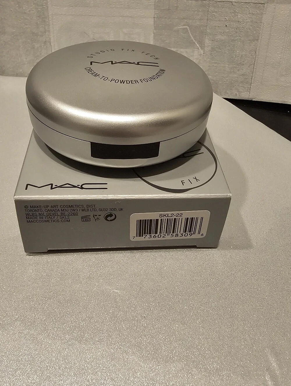 MAC Cosmetics nc16 nw13