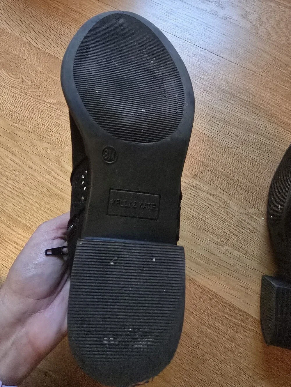 Girls Ankle boots Sz 3