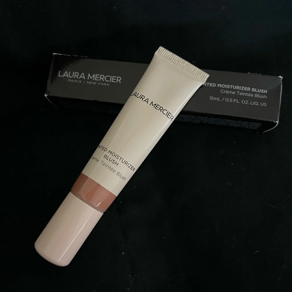 laura mercier enhance your